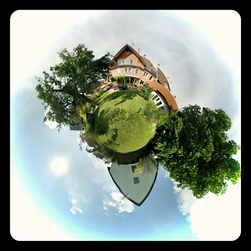 PlanetHome